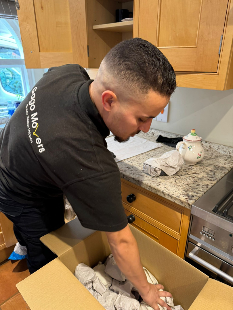 house removals Islington